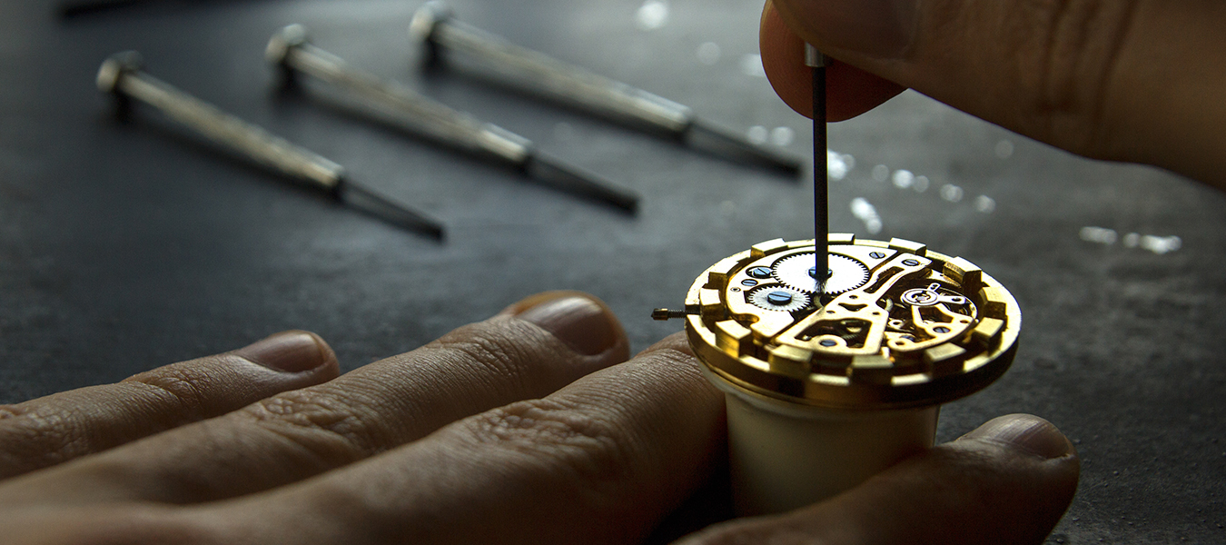 Watch Repairs Glasgow Tevendale Co Scotland Glass Repair